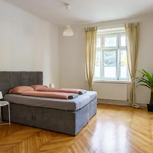 Central Living - Schoenbrunn Apartament Viena