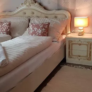 My-lord Luxapartman Apartman Eger