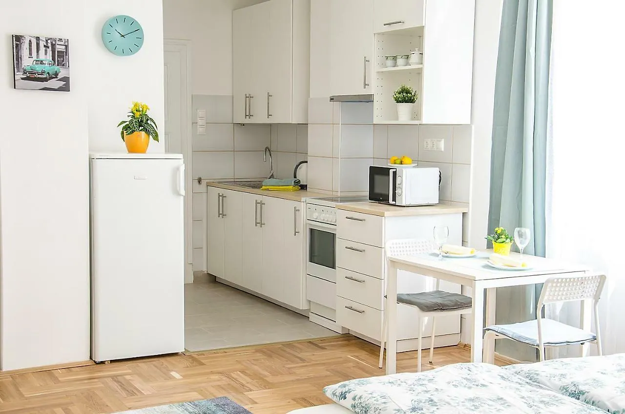 Harrison Apartment Budapest 0*,  Hungary