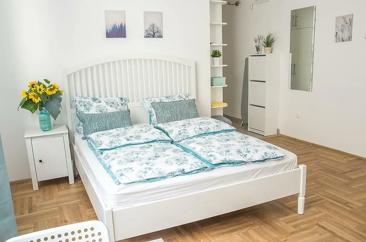 Harrison Apartment Budapest 0*,  Hungary
